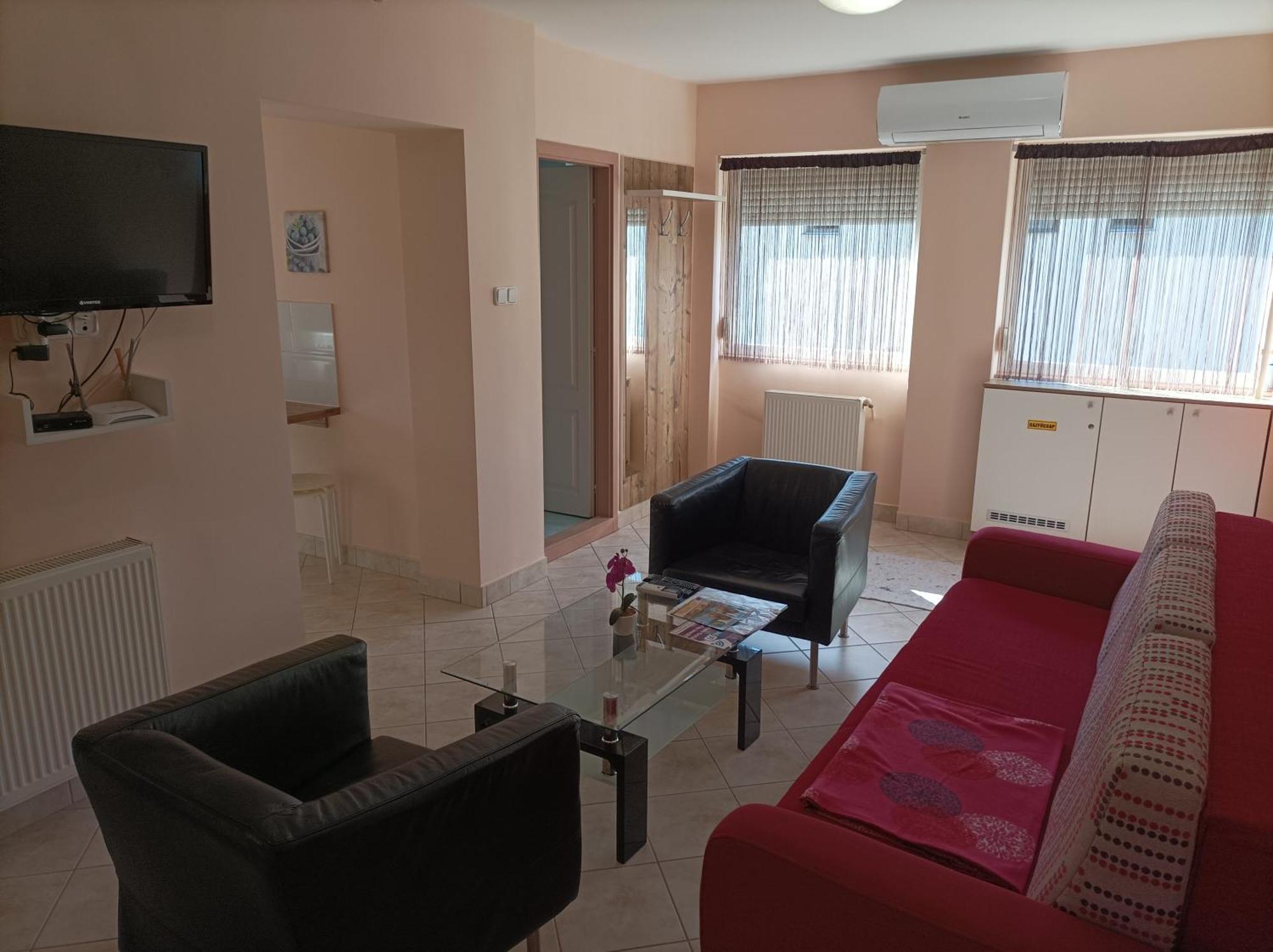 Pandora Pool Apartman Hajdúszoboszló Екстериор снимка